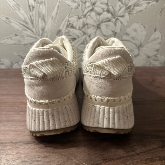 Women's Persephone Sneakers with Memory Foam Insole - Universal Thread™ - Picture 6 of 7